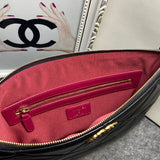  spacious purse view 5