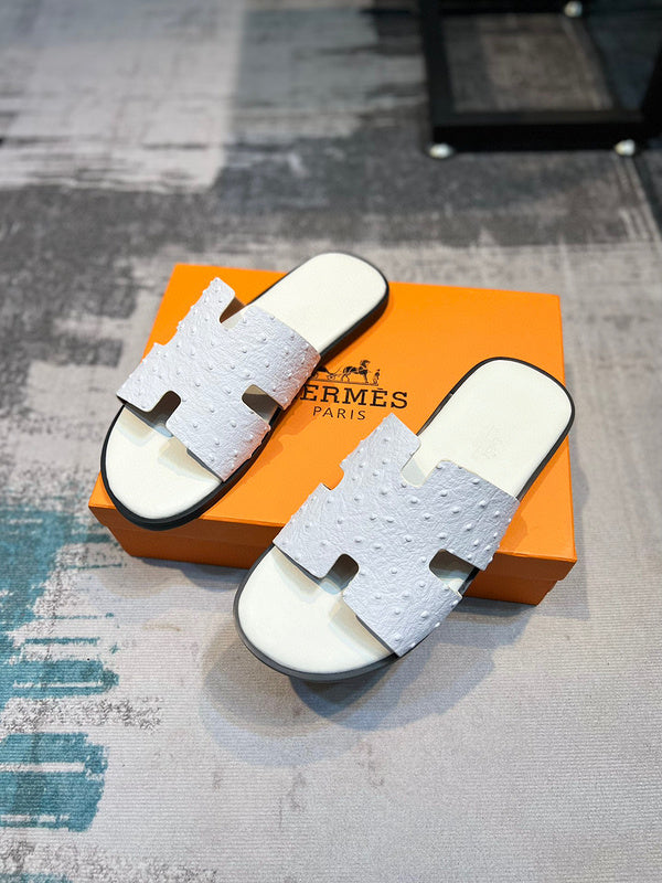 Hermes shoes Style 017 - logo and branding close-up