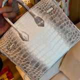  satchel close-up of hardware and finish 11