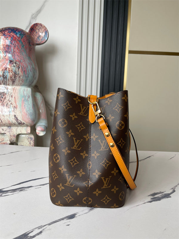  Tailored satchel front view 25