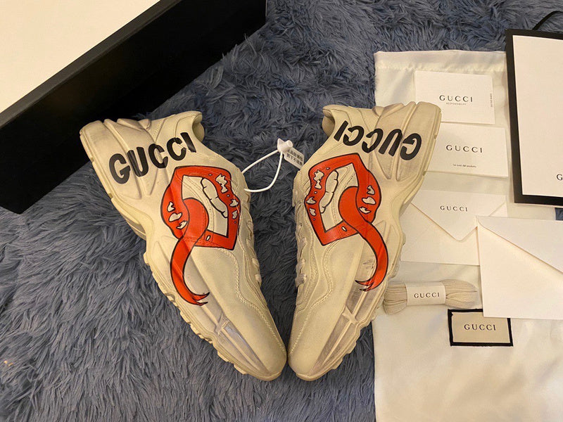 Gucci stone beige luxury sneakers view 8 classic court silhouette