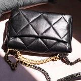  spacious purse view 4
