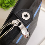 Handle and strap detail of everyday-luxe premium women's handbag – women's luxury accessory