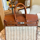  everyday bag interior and compartment view