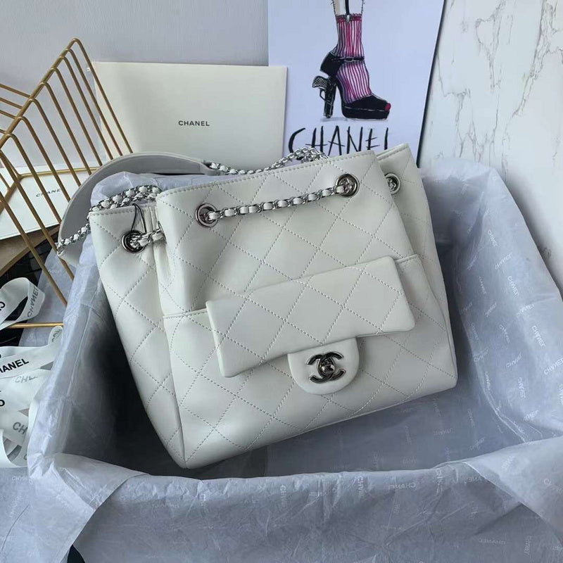  women's handbag, versatile design, view 1