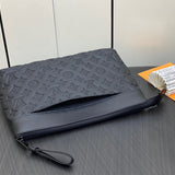  effortless tote bag detail view showing craftsmanship 8