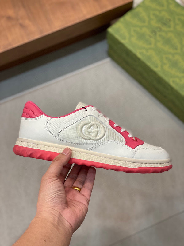 Gucci Fashion sneakers in soft grey chunky sole construction front view