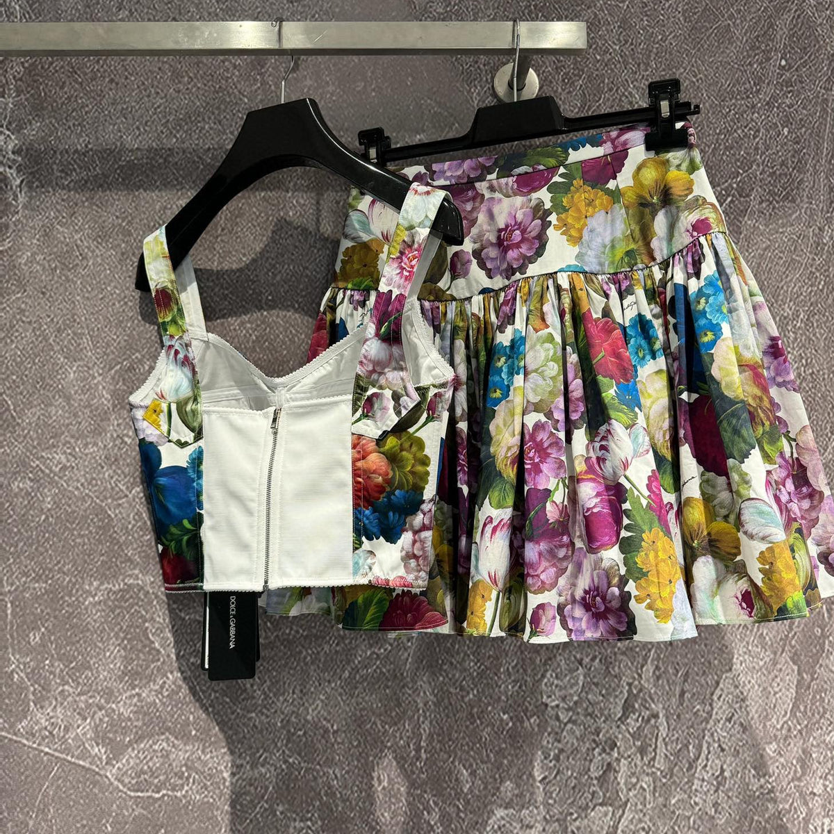 Dolce & Gabbana Top detail shot – designer craftsmanship and quality