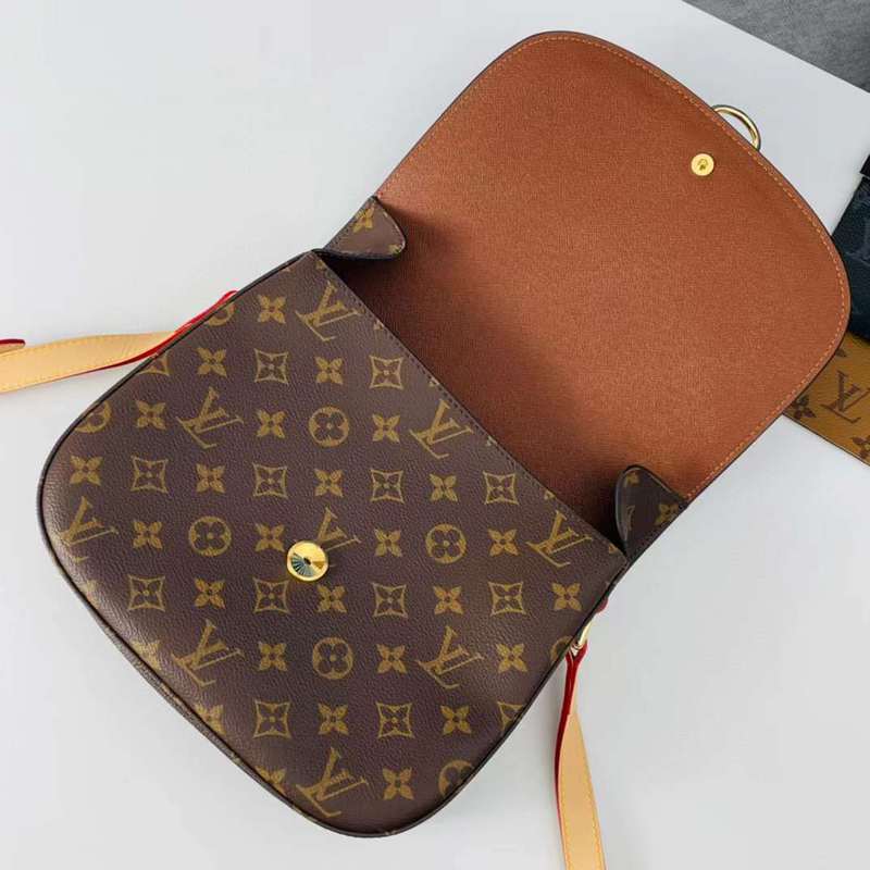 Front view of chic signature women's handbag – women's everyday handbag