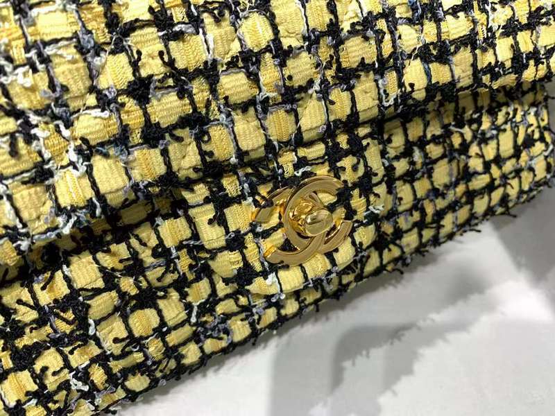 Zivas Charm Streamlined Design Luxury Handbag (Effortless Style Upgrade) – Styled Look