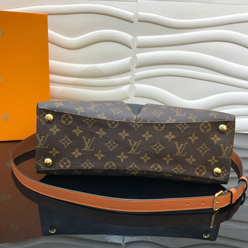 Back view of everyday-luxe signature women's handbag – women's premium purse