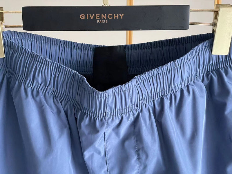 Full silhouette view of Givenchy luxury piece style No.176
