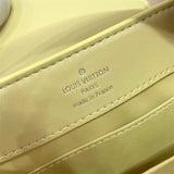  Chic handbag carried on shoulder 16