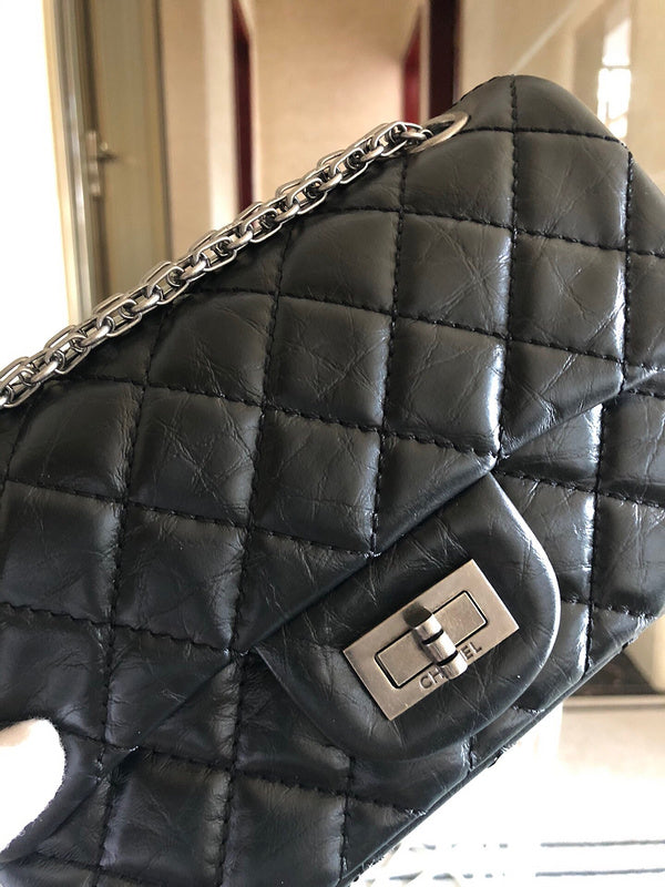  mid purse view 2