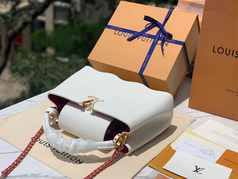  curated everyday bag styled with outfit 24