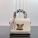 Front view of structured modern women's handbag – women's everyday handbag