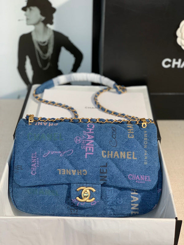  handbag, spacious everyday style, image 1