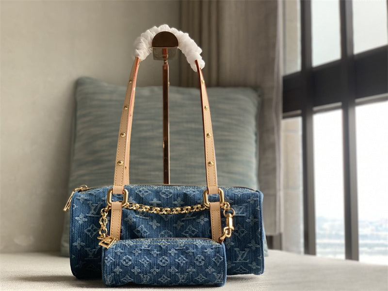  Sophisticated structured bag front view