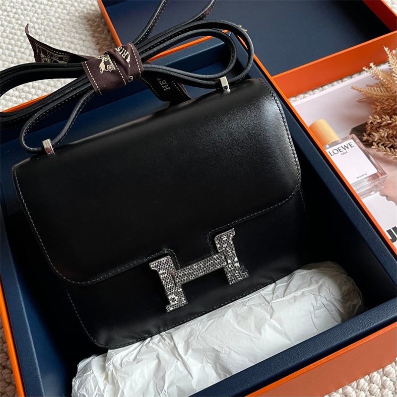 Close-up detail of poised bag design