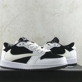 Nike all-black luxury sneakers view 18 cushioned comfort fit