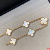 Close-up detail view of Van Cleef & Arpels unisex jewelry piece