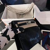 Side view of crisp structured handbag