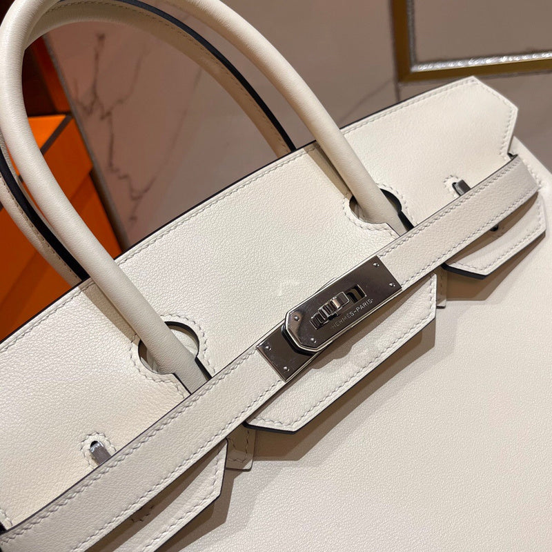 Refined handbag styled for everyday wear