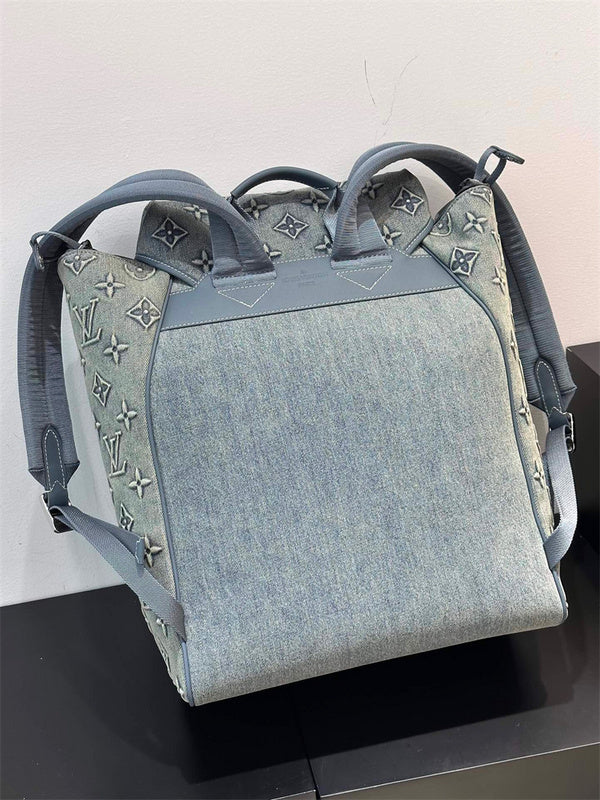  Versatile shopper bag front view 7