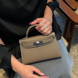  modern crossbody bag detail view showing craftsmanship 14