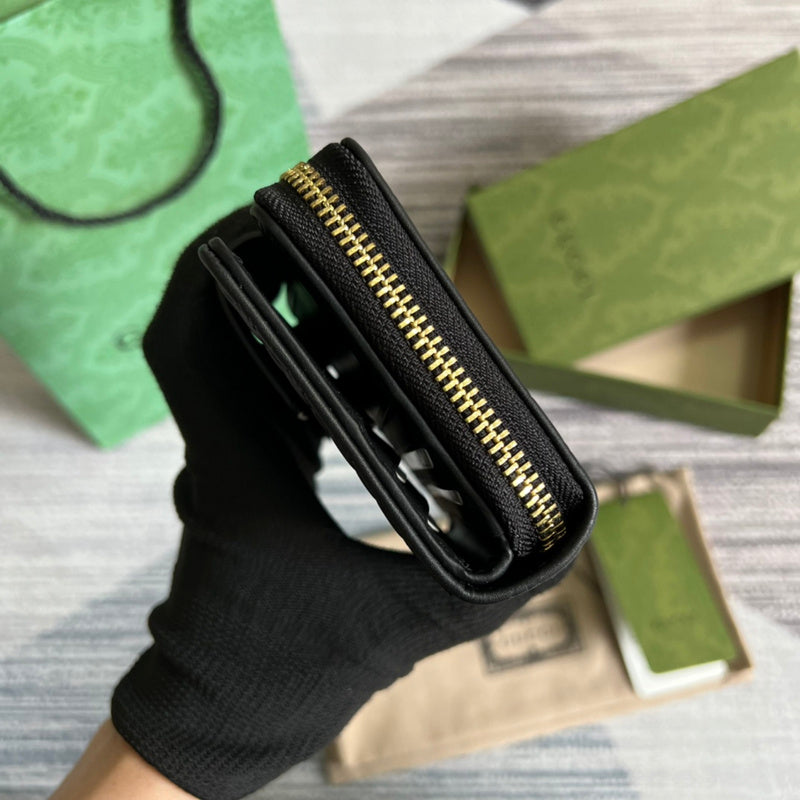Interior view of versatile premium bag