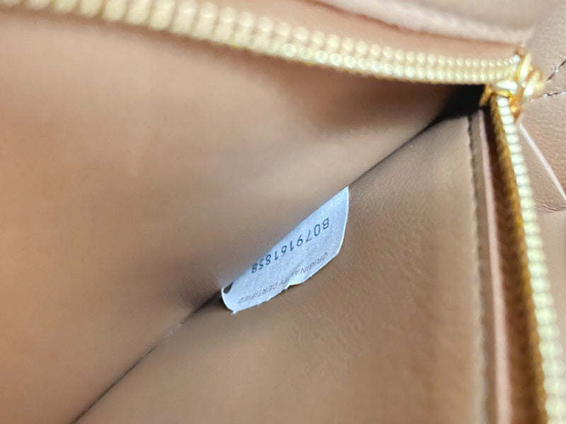 Polished Faux Leather Handbag - Modern Structured Build | Women's Luxury Handbag #1619 - close-up detail shot (image 3) of designer-inspired handbag