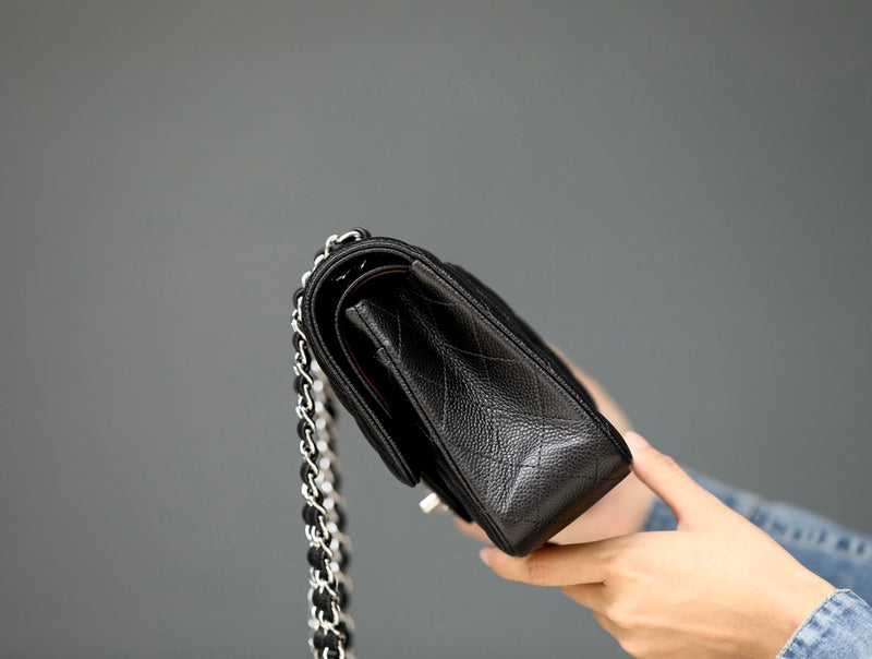  women's handbag, versatile design, view 5