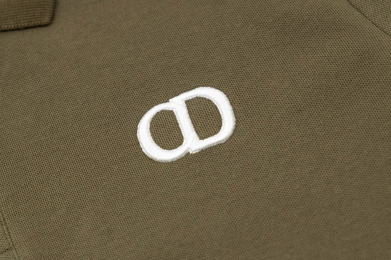 Full styled look of Polo cotton polo shirt with logo-detail design