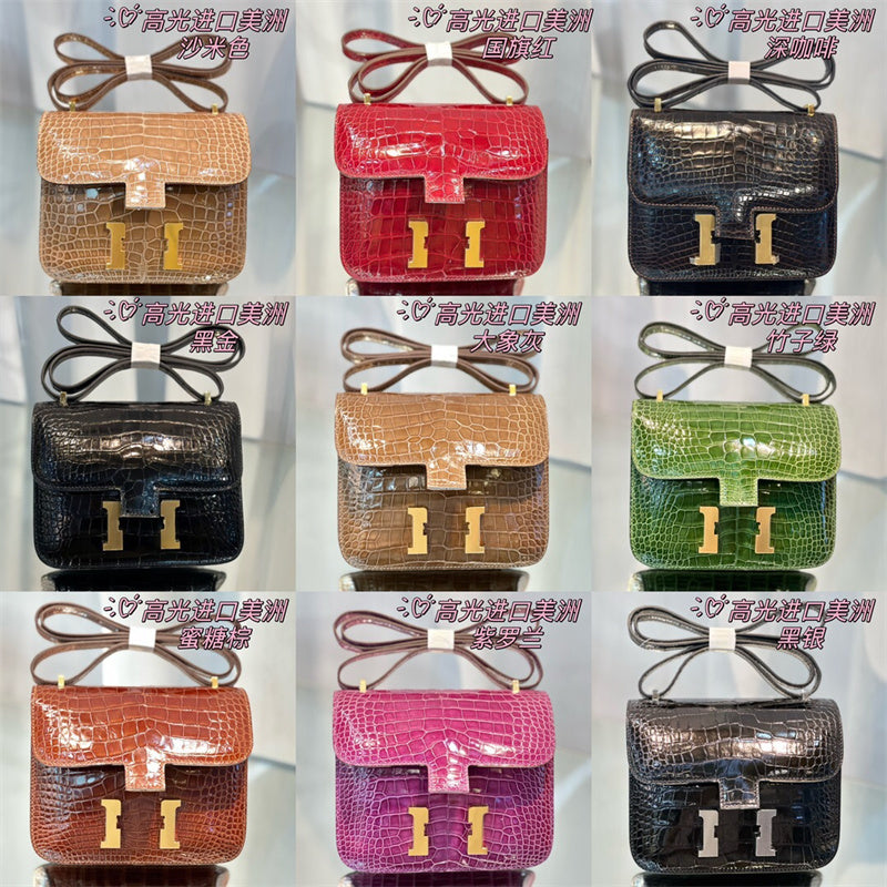 Statement structured bag front view