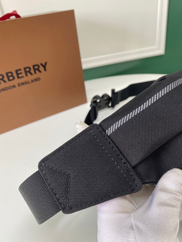 Chic Premium PU Leather Handbag - Premium Craftsmanship Detailing | Women's Fashion Handbag #1087 - interior view (image 6) of designer-inspired handbag