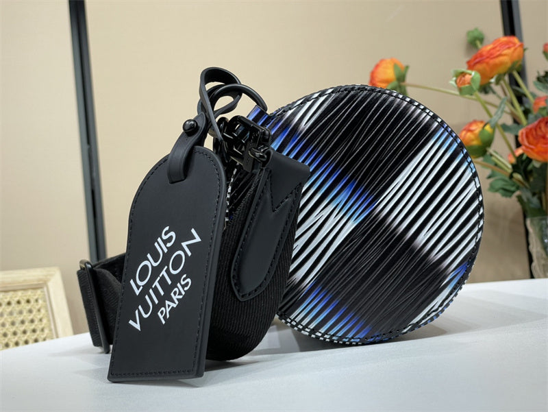  everyday bag interior and compartment view