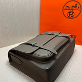  handbag interior and compartment view 15
