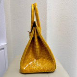  carryall bag interior and compartment view 9
