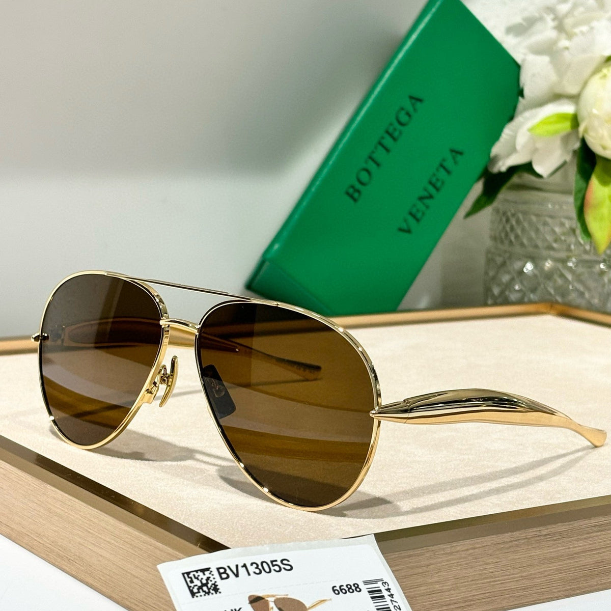 Bottega Veneta Sunglasses – luxury designer piece at Bellvora
