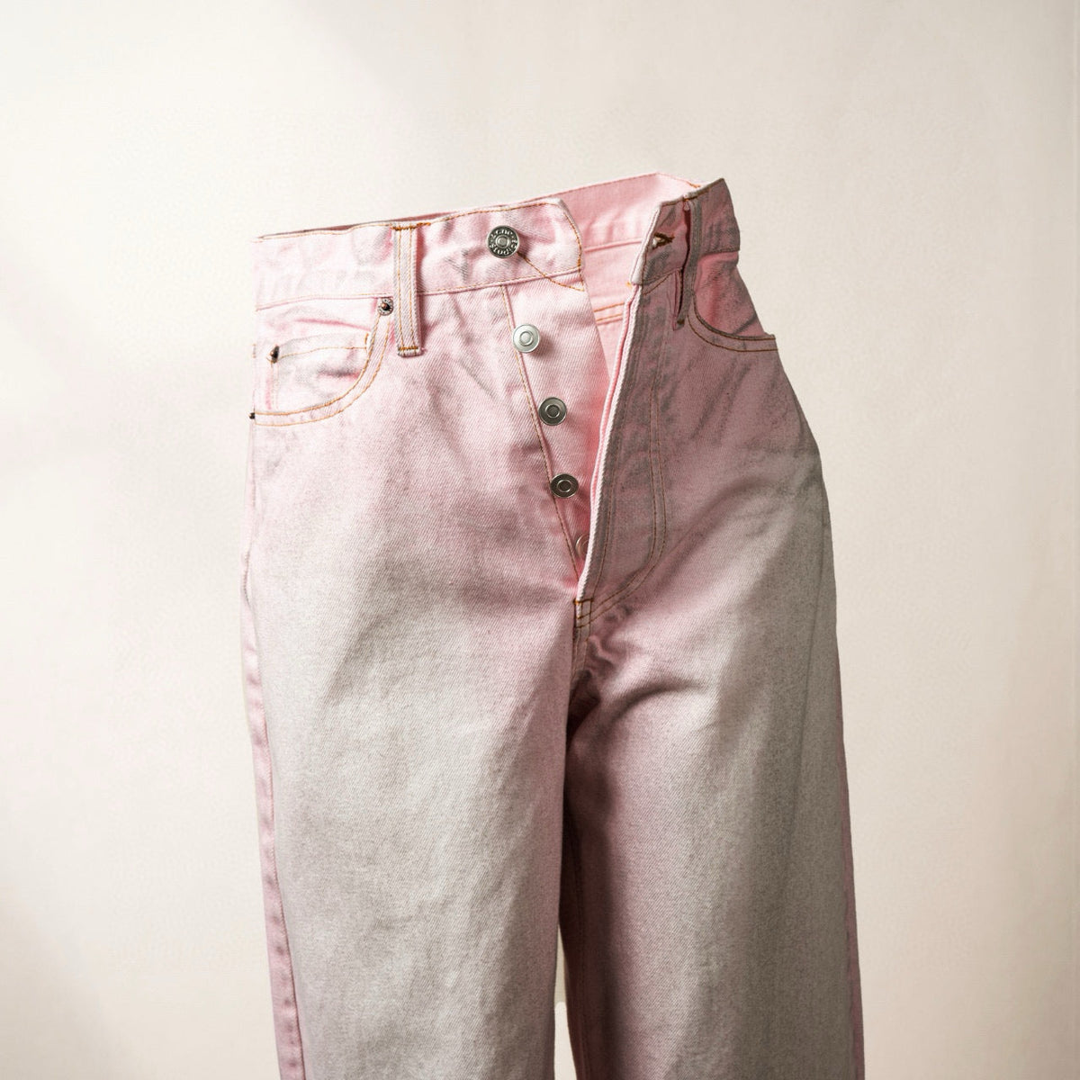 Acne Studios Jeans – luxury designer piece at Bellvora