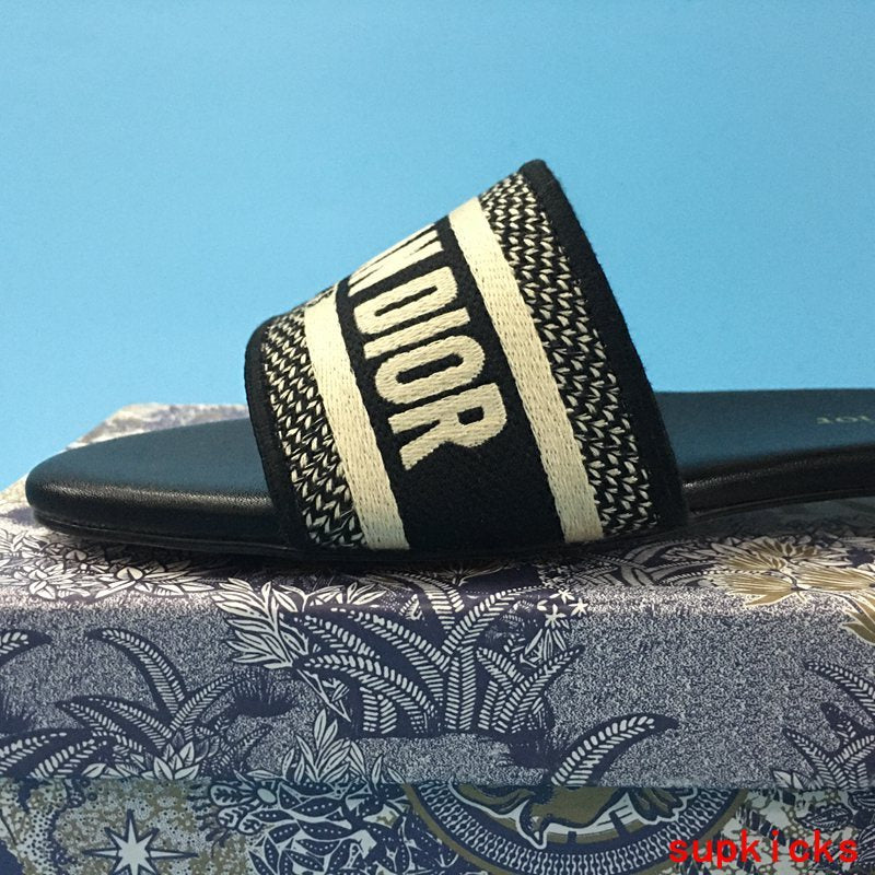 Dior shoes Style 033 - editorial style shot