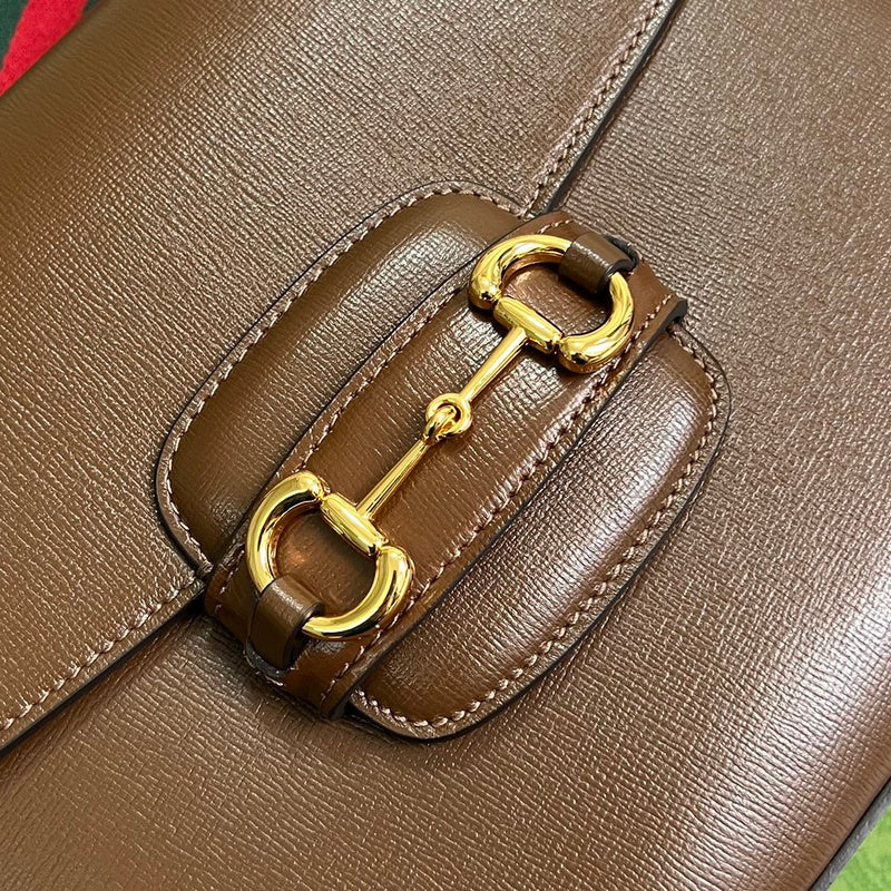 Handle and strap detail of sleek statement women's handbag – women's luxury handbag