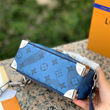  top-handle bag interior and compartment view 9