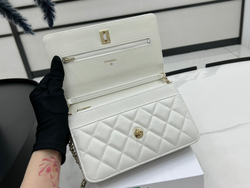  mid purse view 5
