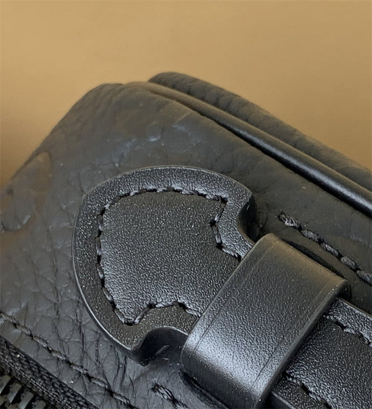  Smart everyday bag carried on shoulder 22