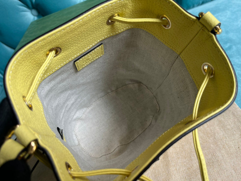 Close-up detail of modern refined women's handbag – women's luxury handbag