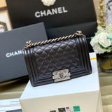  women's handbag, versatile design, view 1