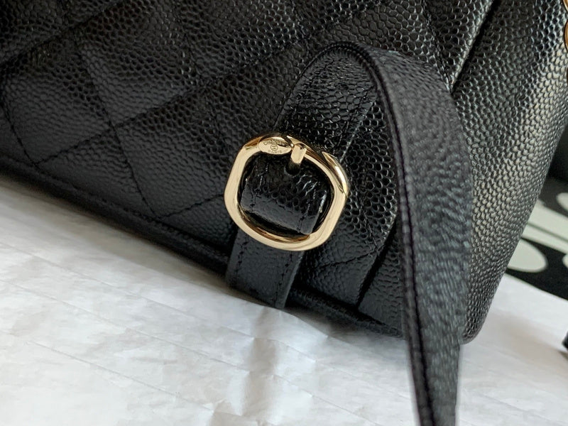  women's handbag, compact design, view 3