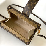  everyday bag interior and compartment view 15