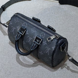  handbag close-up of hardware and finish